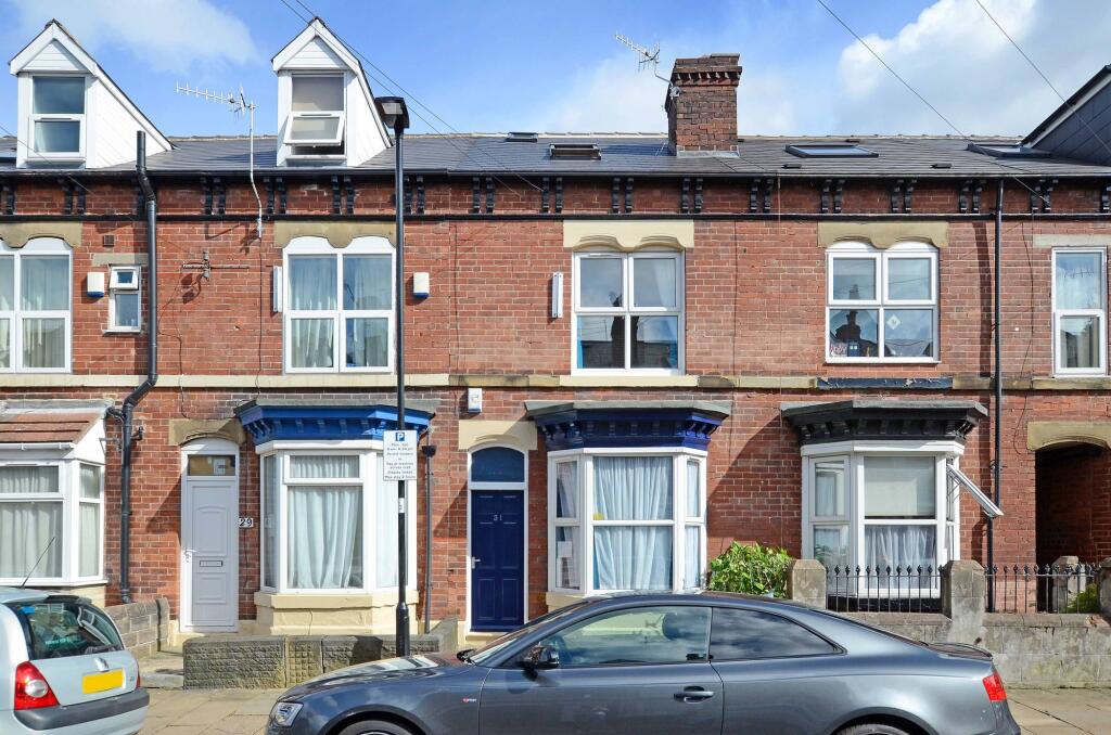 4 bed Mid Terraced House for rent in Long Line. From Whitehornes - Woodseats 4 bed Mid Terraced House for rent in Long Line. From Whitehornes - Woodseats