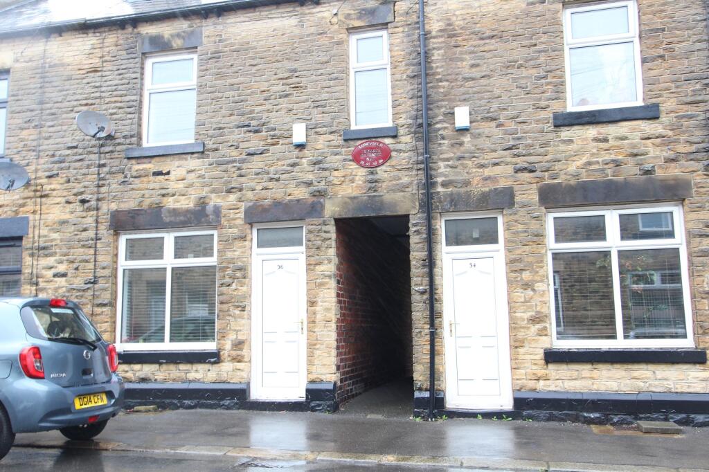 2 bed Mid Terraced House for rent in Sheffield. From Whitehornes - Woodseats