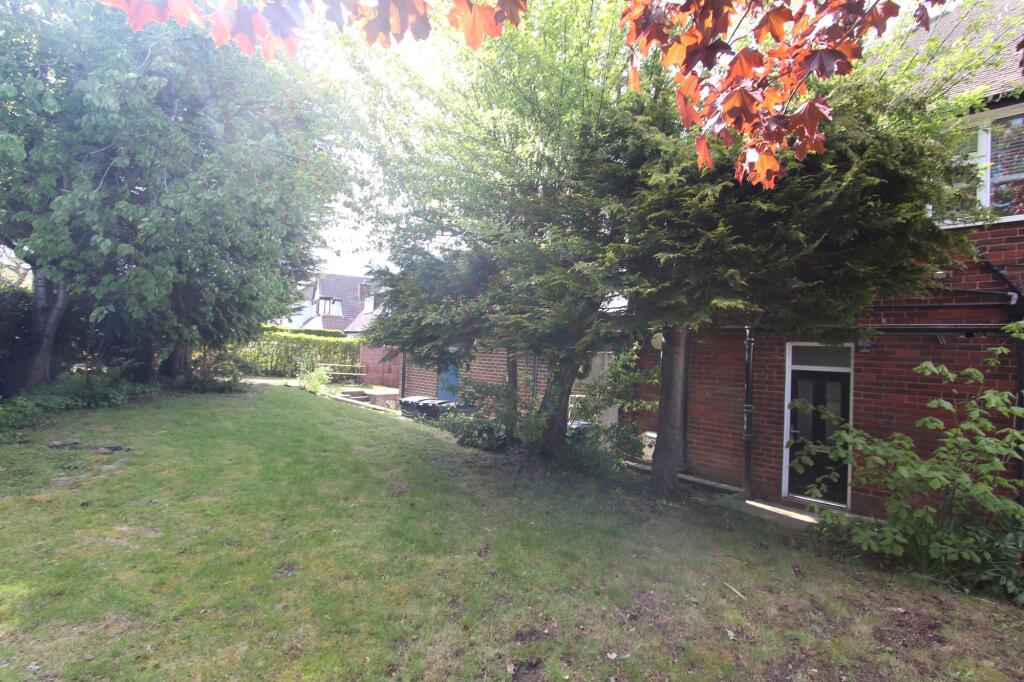 2 bed 1st Floor Flat for rent in Sheffield. From Whitehornes - Woodseats 2 bed 1st Floor Flat for rent in Sheffield. From Whitehornes - Woodseats
