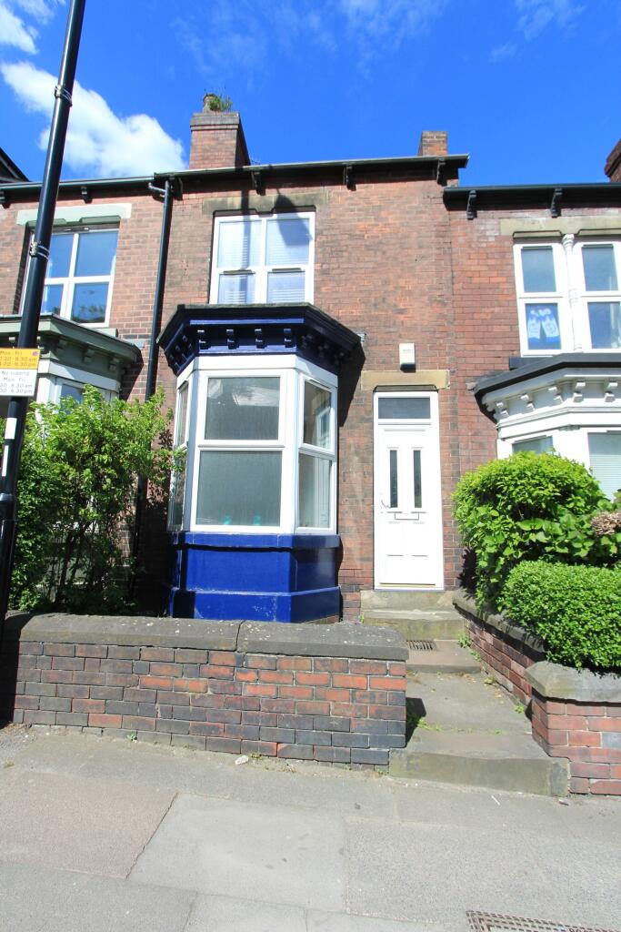 4 bed Mid Terraced House for rent in Sheffield. From Whitehornes - Woodseats 4 bed Mid Terraced House for rent in Sheffield. From Whitehornes - Woodseats