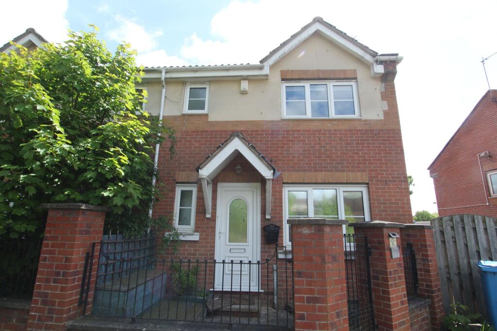3 bed Mid Terraced House for rent in Sheffield. From Whitehornes - Woodseats 3 bed Mid Terraced House for rent in Sheffield. From Whitehornes - Woodseats