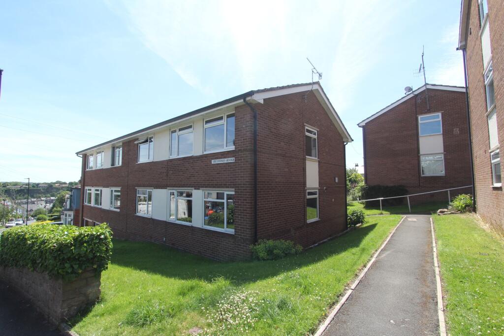 2 bed Apartment for rent in Long Line. From Whitehornes - Woodseats 2 bed Apartment for rent in Long Line. From Whitehornes - Woodseats