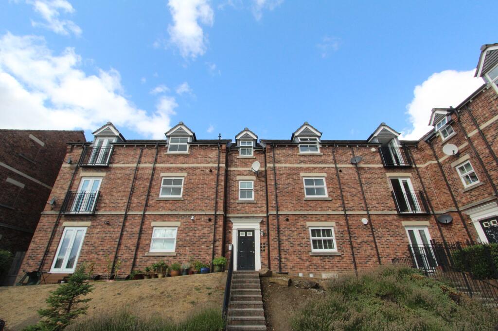 2 bed 1st Floor Flat for rent in Eckington. From Whitehornes - Woodseats