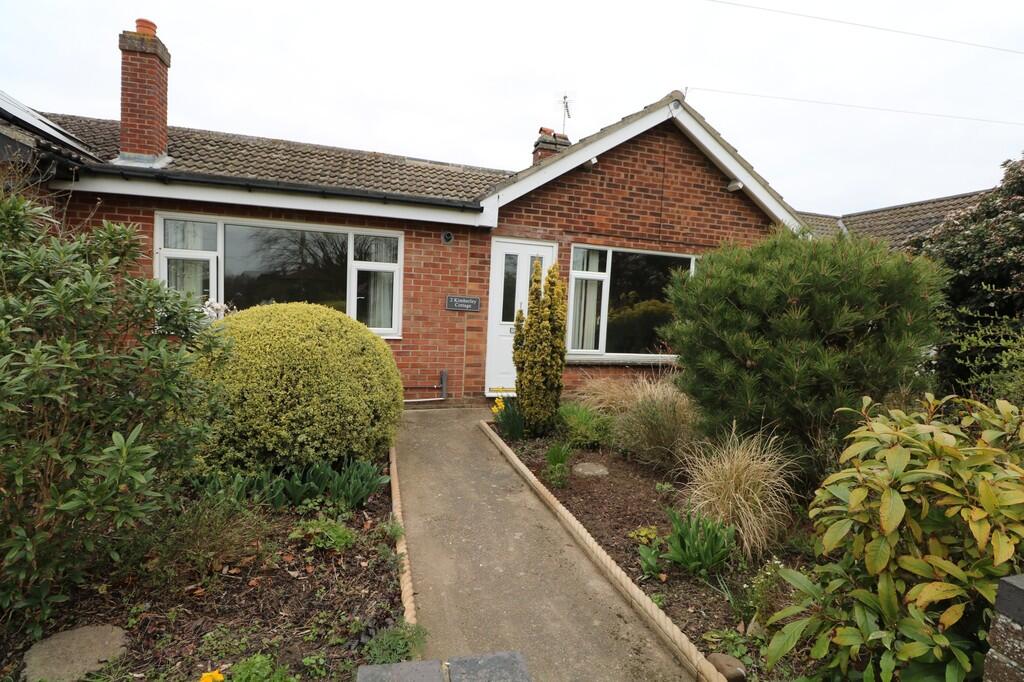 2 bed Terraced bungalow for rent in Palgrave. From Whittley Parish - Diss