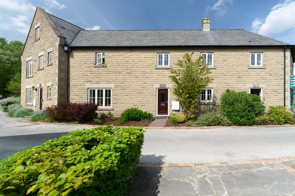 4 bed Detached for rent in Upper Hackney. From Wilkins Hammond - Chesterfield 4 bed Detached for rent in Upper Hackney. From Wilkins Hammond - Chesterfield