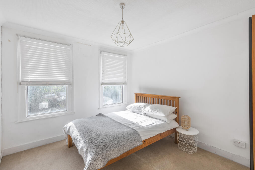 1 bed Annexe for rent in Harrow. From Cow & Co - London