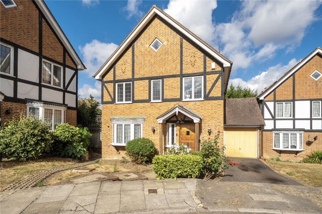 5 bed Detached for rent in Harrow. From Cow & Co - London