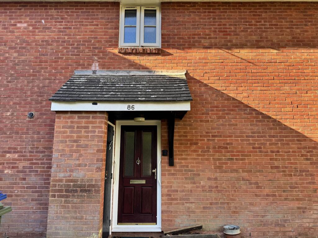 4 bed Studio for rent in Faversham. From William Property Management Ltd - Faversham 4 bed Studio for rent in Faversham. From William Property Management Ltd - Faversham