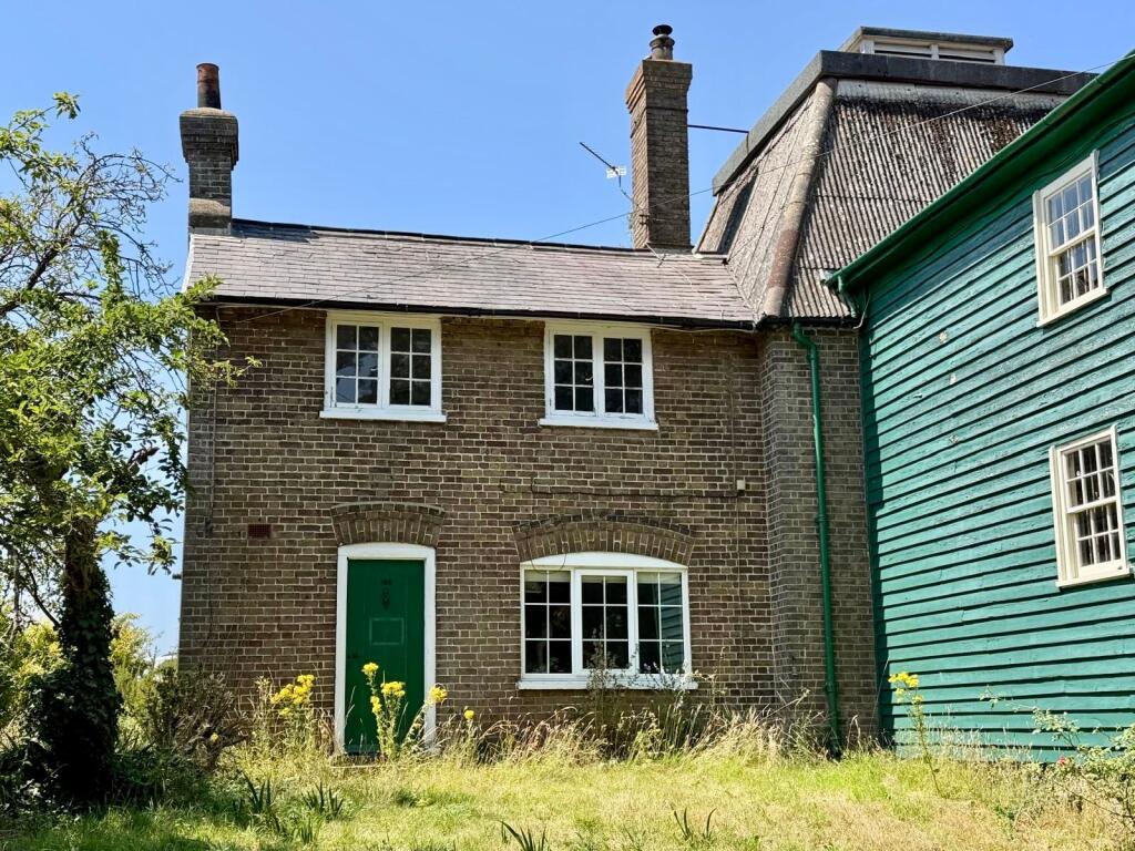 2 bed Semi Detached for rent in Faversham. From William Property Management Ltd - Faversham 2 bed Semi Detached for rent in Faversham. From William Property Management Ltd - Faversham