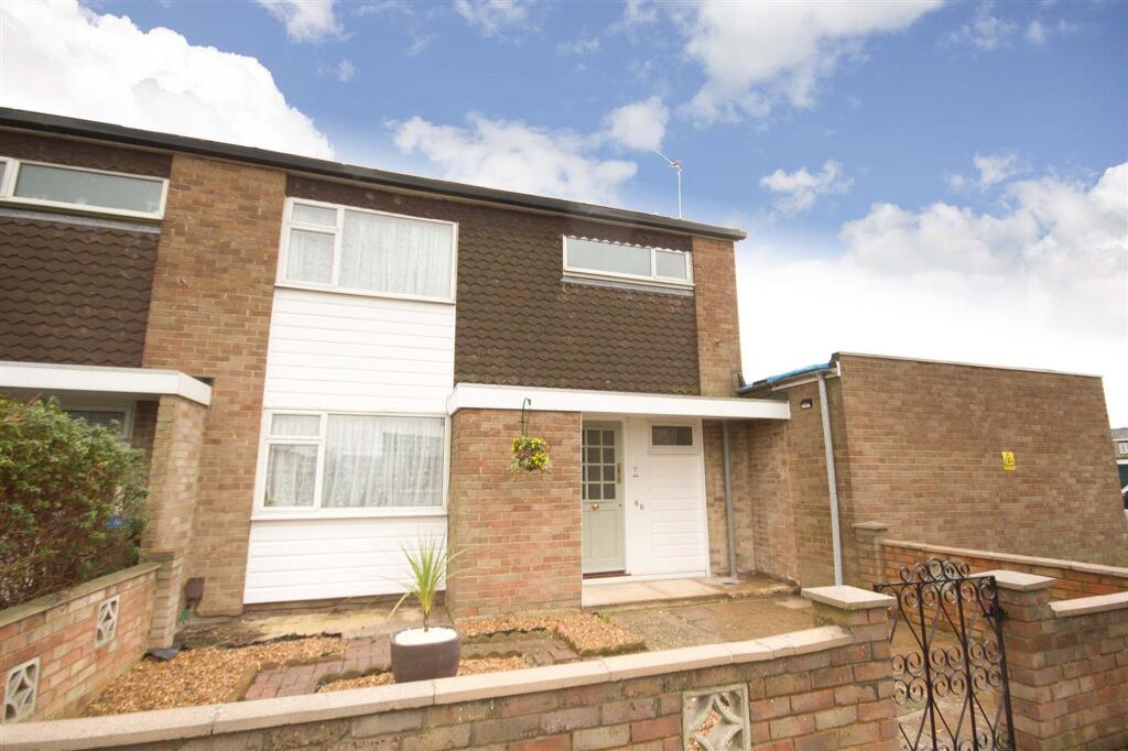 3 bed Detached for rent in Aylesbury. From Williams Estate Agents - Aylesbury