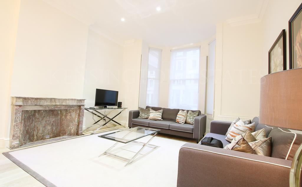 3 bed Duplex for rent in London. From Kensington Estates