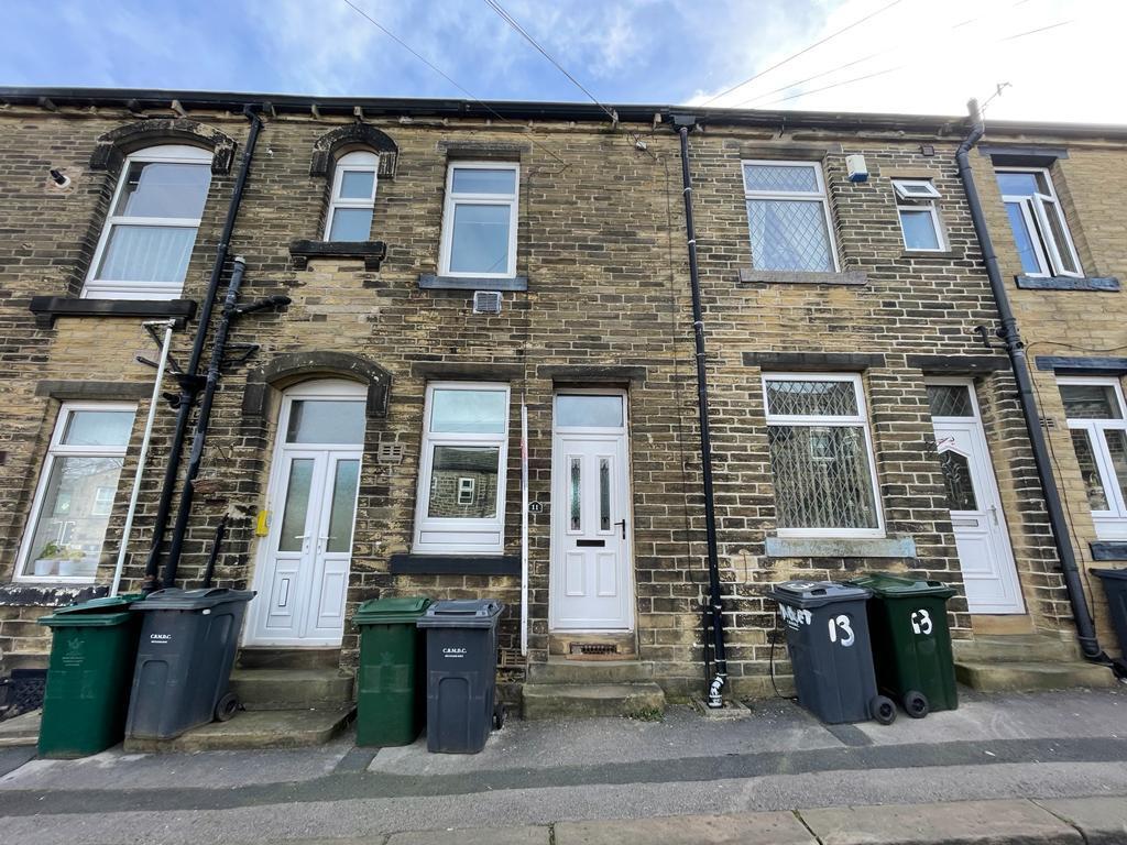 2 bed Mid Terraced House for rent in Steeton. From Wilman & Lodge - Cross Hills 2 bed Mid Terraced House for rent in Steeton. From Wilman & Lodge - Cross Hills