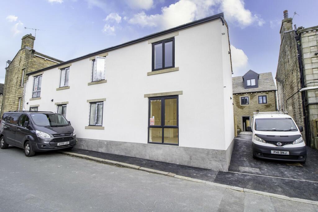 2 bed Town House for rent in Silsden. From Wilman & Lodge - Cross Hills 2 bed Town House for rent in Silsden. From Wilman & Lodge - Cross Hills
