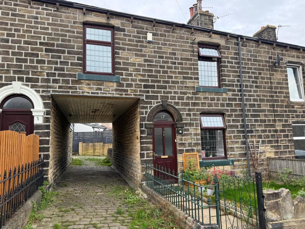 2 bed Mid Terraced House for rent in Silsden. From Wilman & Lodge - Cross Hills 2 bed Mid Terraced House for rent in Silsden. From Wilman & Lodge - Cross Hills