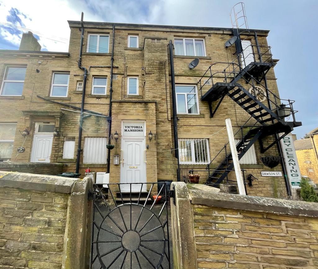 3 bed Apartment for rent in Esholt. From Wilman & Lodge - Cross Hills 3 bed Apartment for rent in Esholt. From Wilman & Lodge - Cross Hills