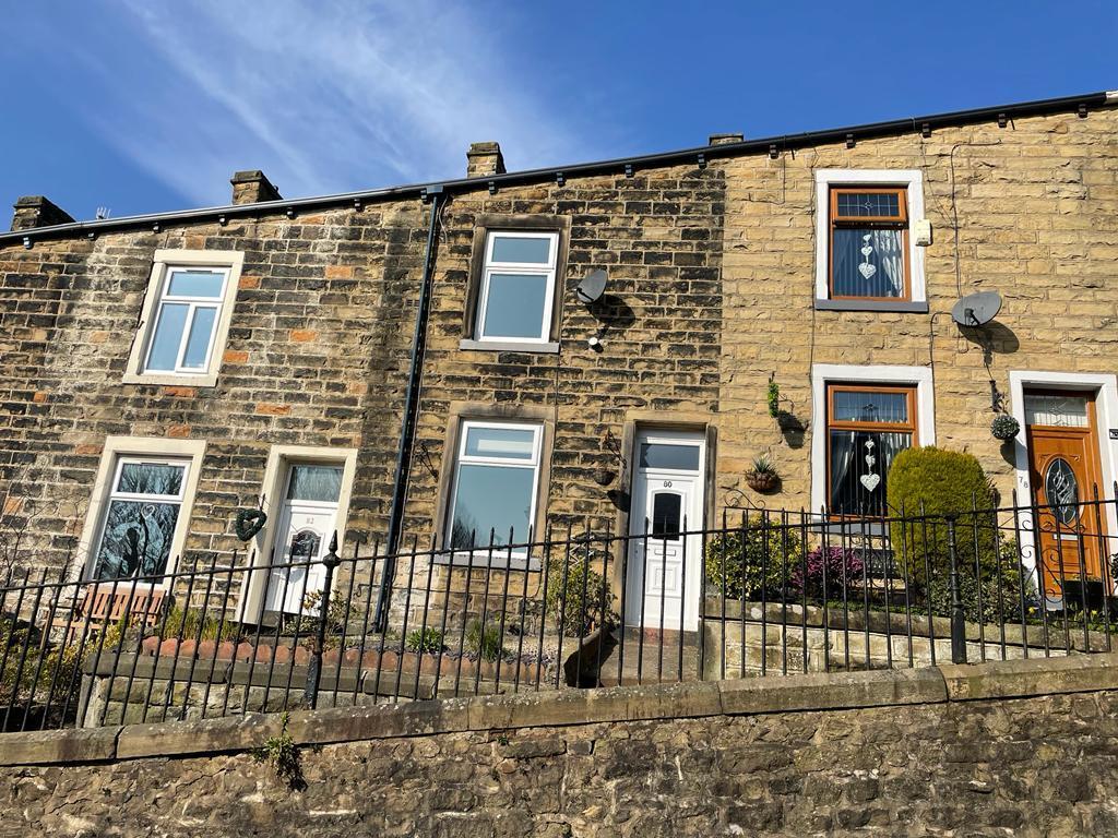 3 bed Mid Terraced House for rent in Colne. From Wilman & Lodge - Cross Hills