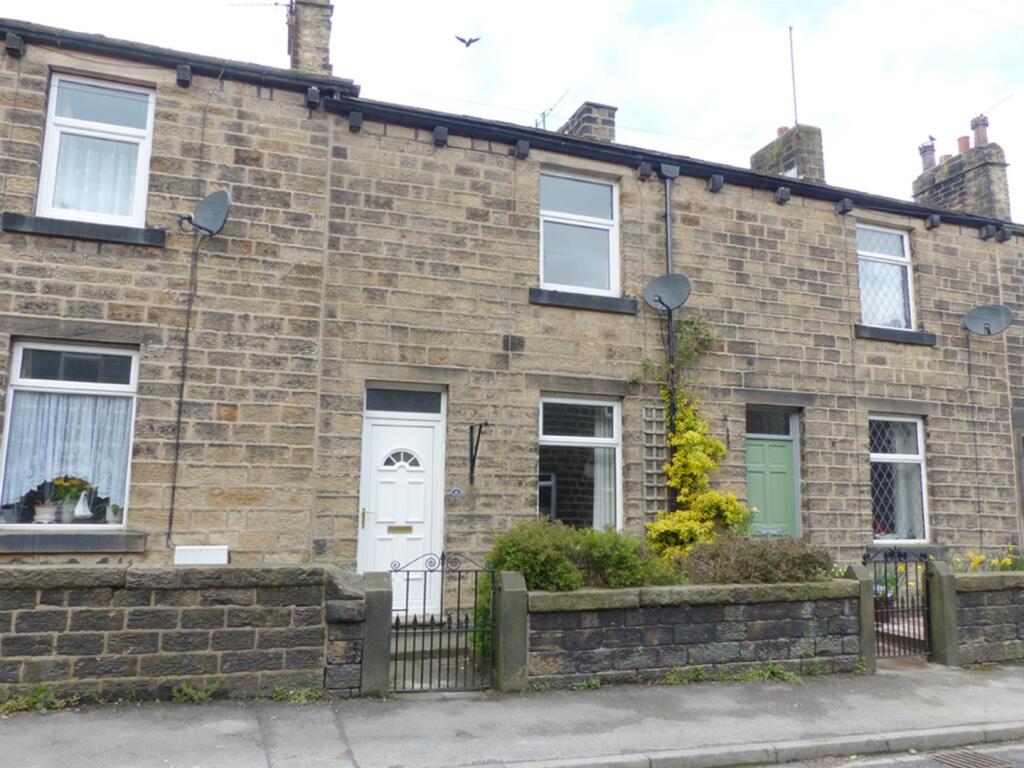 2 bed Mid Terraced House for rent in Sutton-in-Craven. From Wilman & Lodge - Cross Hills 2 bed Mid Terraced House for rent in Sutton-in-Craven. From Wilman & Lodge - Cross Hills