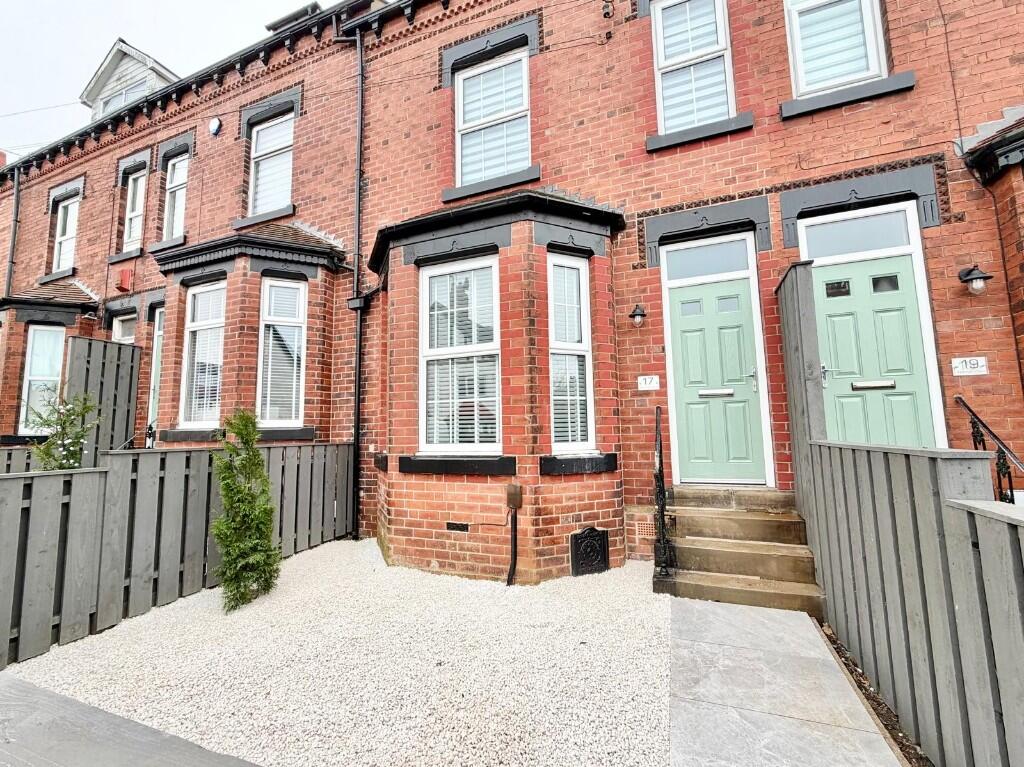 4 bed Mid Terraced House for rent in Shadwell. From Windsor Court Properties - Knaresborough