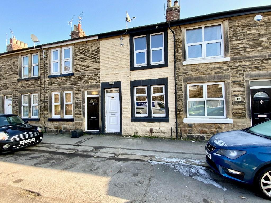 2 bed Mid Terraced House for rent in Harrogate. From Windsor Court Properties - Knaresborough