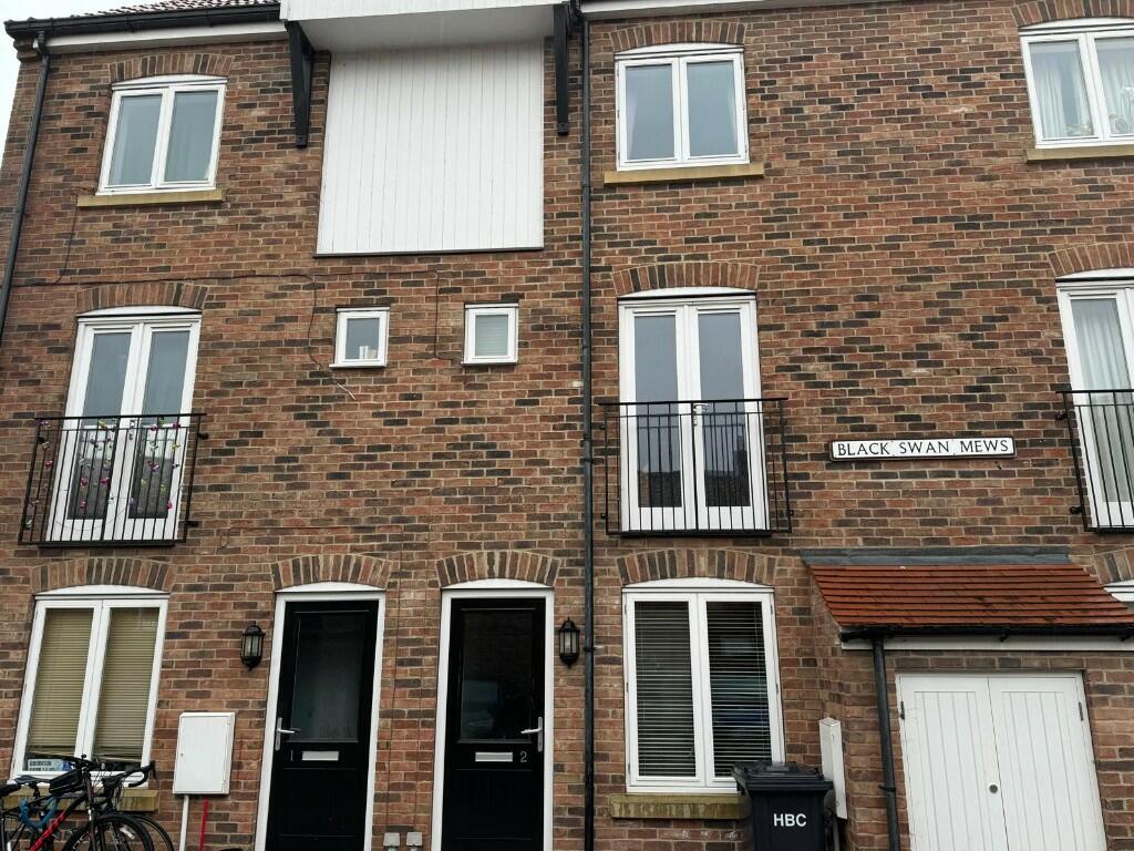 2 bed Mid Terraced House for rent in Ripon. From Windsor Court Properties - Knaresborough 2 bed Mid Terraced House for rent in Ripon. From Windsor Court Properties - Knaresborough