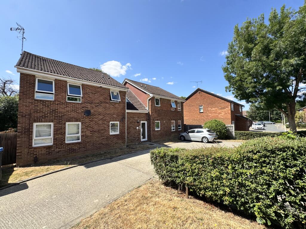 4 bed Studio for rent in Chignall St James. From WitSell - Witham