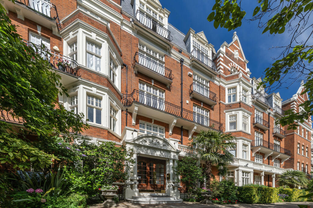 4 bed Apartment for rent in London. From Hanover - St John's Wood