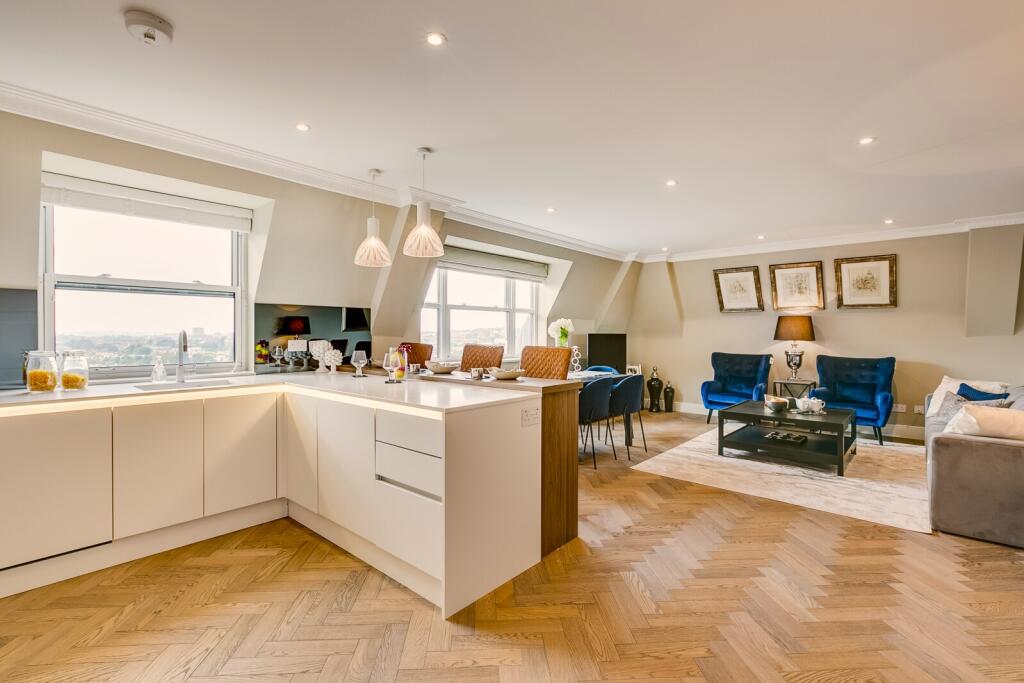 3 bed Apartment for rent in London. From Hanover - St John's Wood