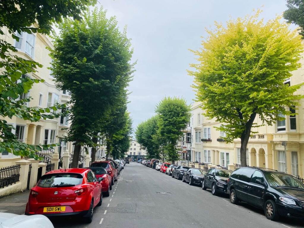 1 bed 1st Floor Flat for rent in Brighton and Hove. From Young Lee - Brighton 1 bed 1st Floor Flat for rent in Brighton and Hove. From Young Lee - Brighton