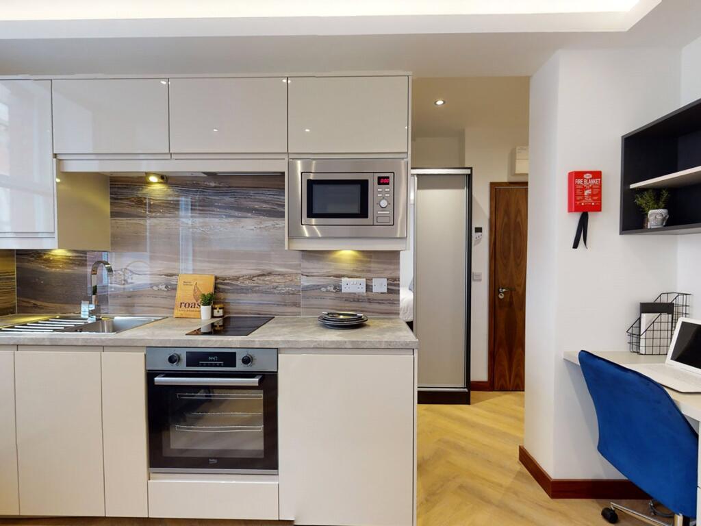 4 bed Apartment for rent in . From Beercocks - Cottingham 4 bed Apartment for rent in . From Beercocks - Cottingham
