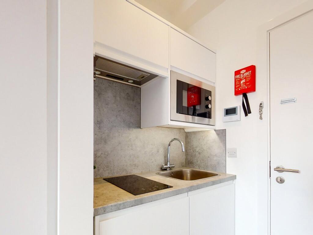 0 bed Apartment for rent in Paddington. From Beercocks - Cottingham