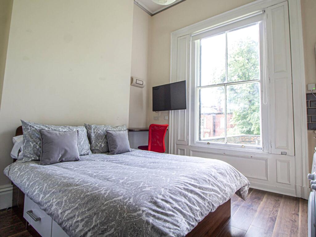 4 bed Apartment for rent in Leeds. From Beercocks - Cottingham