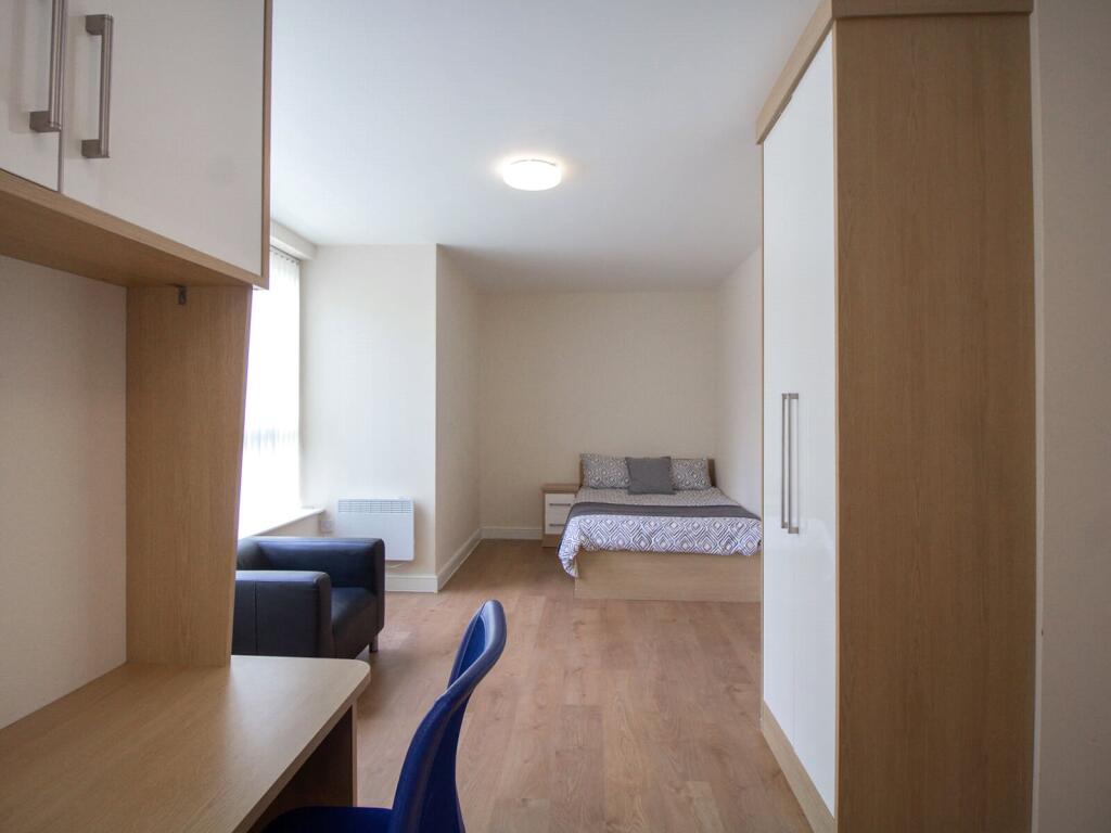 4 bed Apartment for rent in Leeds. From Beercocks - Cottingham