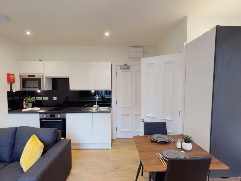 4 bed Apartment for rent in Leeds. From Beercocks - Cottingham 4 bed Apartment for rent in Leeds. From Beercocks - Cottingham
