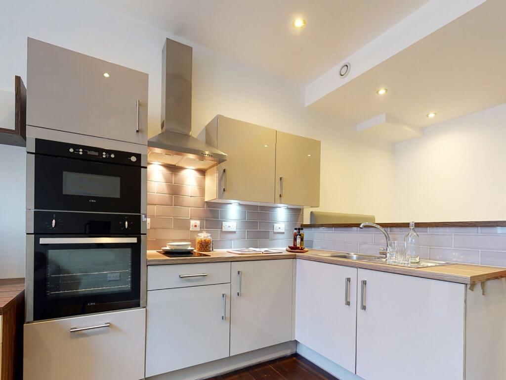 4 bed Apartment for rent in Leeds. From Beercocks - Cottingham