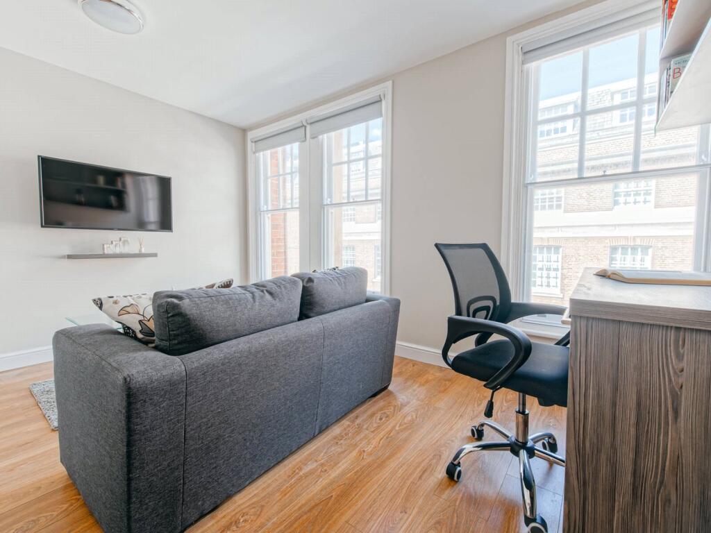 4 bed Studio for rent in Leeds. From Beercocks - Cottingham 4 bed Studio for rent in Leeds. From Beercocks - Cottingham