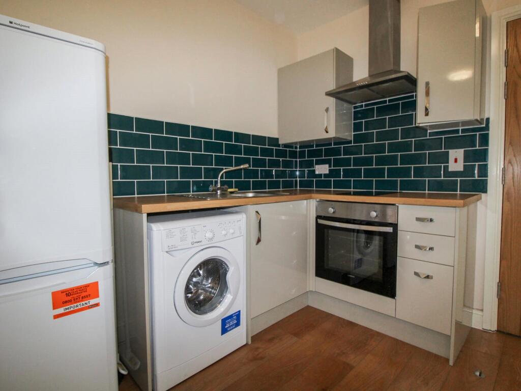 4 bed Apartment for rent in Leeds. From Beercocks - Cottingham