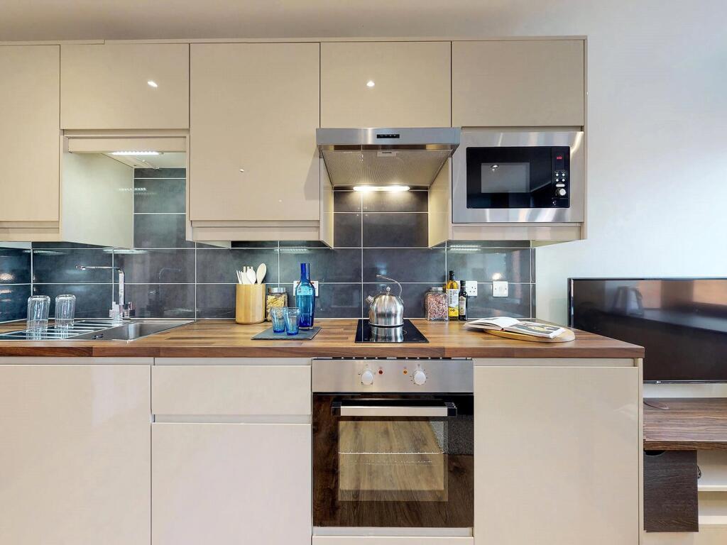 4 bed Apartment for rent in Leeds. From Beercocks - Cottingham