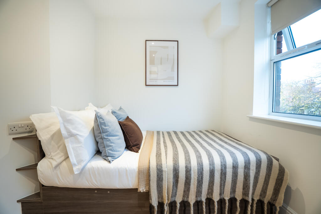 1 bed Apartment for rent in Leeds. From Beercocks - Cottingham 1 bed Apartment for rent in Leeds. From Beercocks - Cottingham
