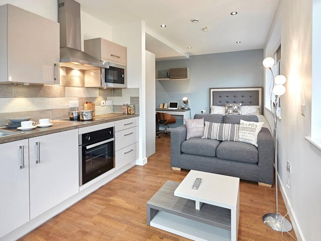 4 bed Apartment for rent in Leeds. From Beercocks - Cottingham
