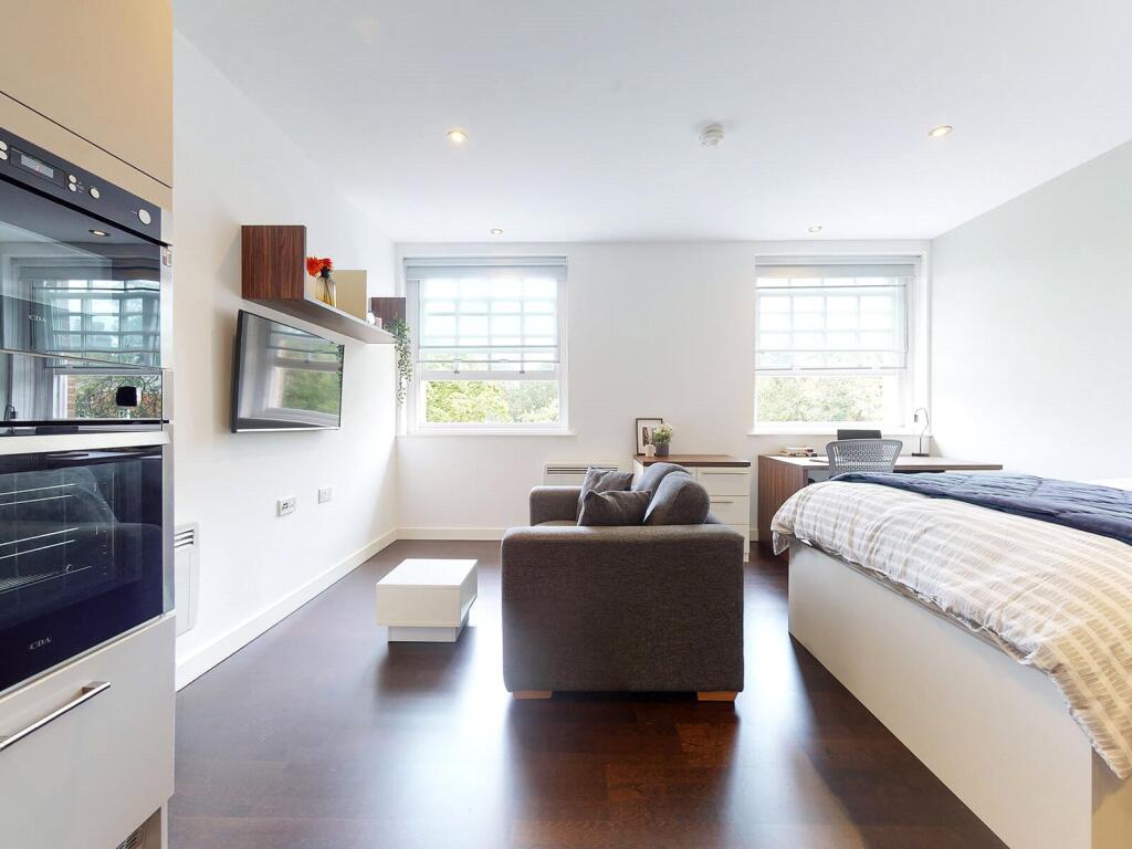 4 bed Apartment for rent in Leeds. From Beercocks - Cottingham
