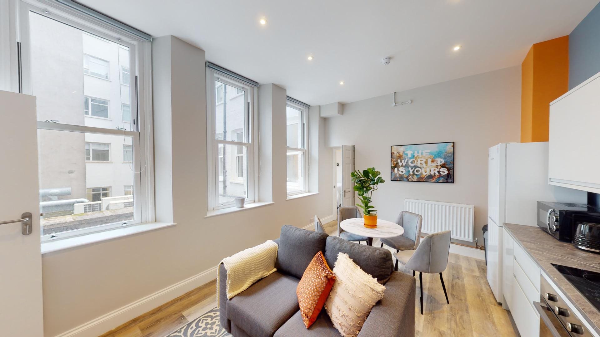 6 bed House (unspecified) for rent in Bristol. From Loc8me - Bristol