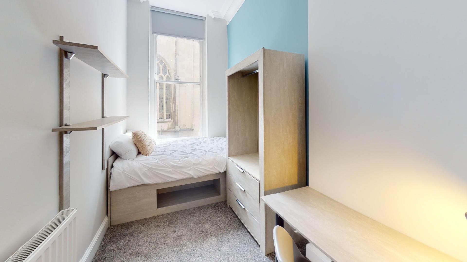 6 bed 1st Floor Flat for rent in Bristol. From Loc8me - Bristol