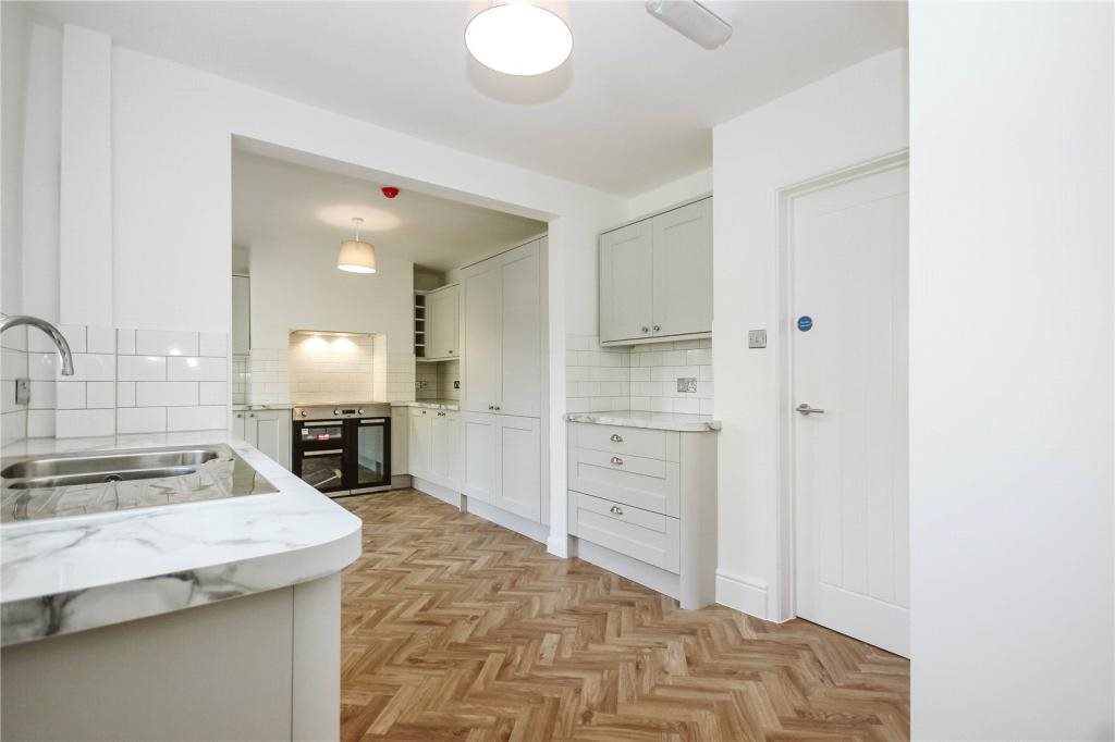 7 bed House for rent in Filton. From Loc8me - Bristol