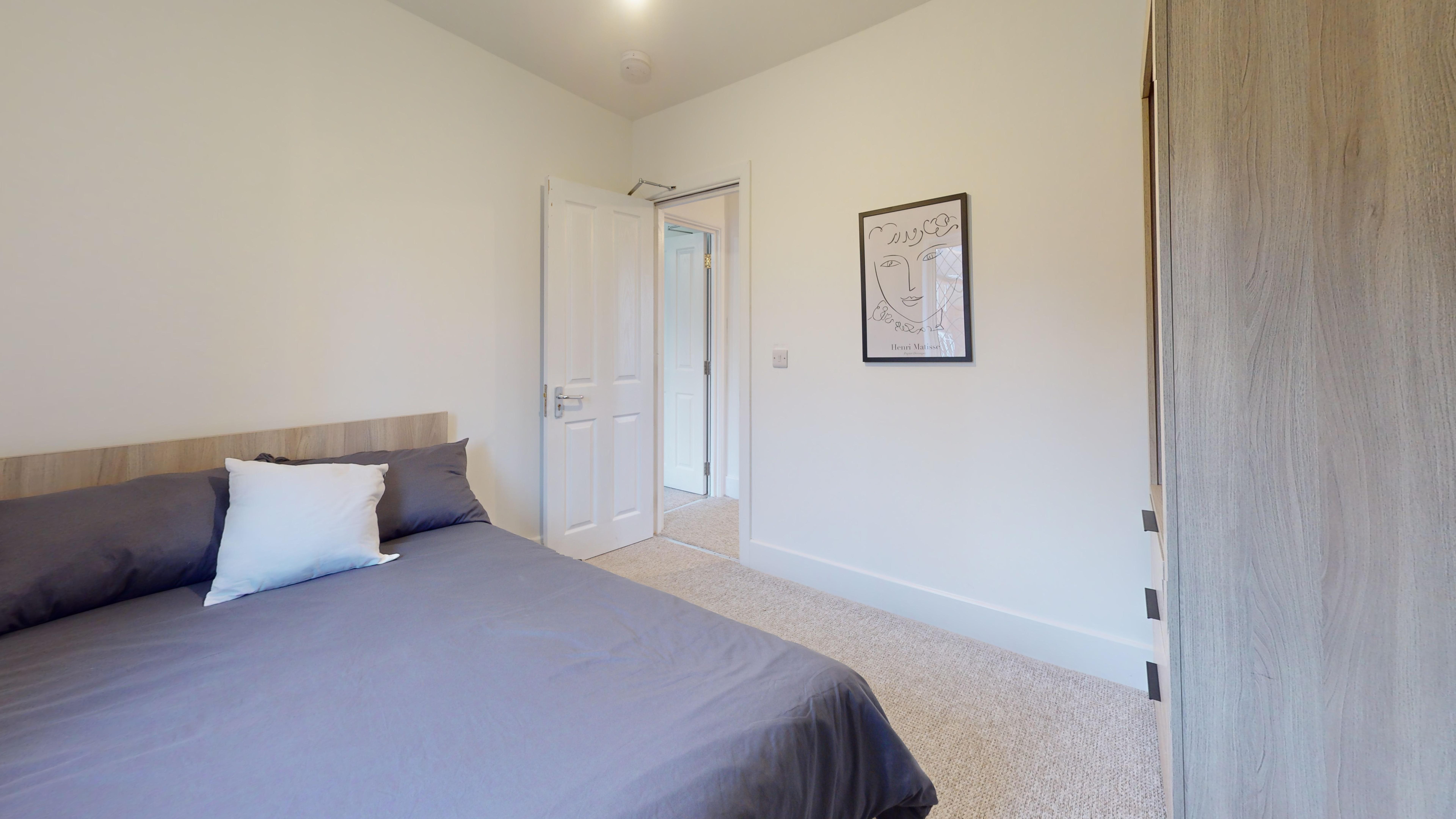 6 bed House for rent in Durham. From Loc8me - Durham