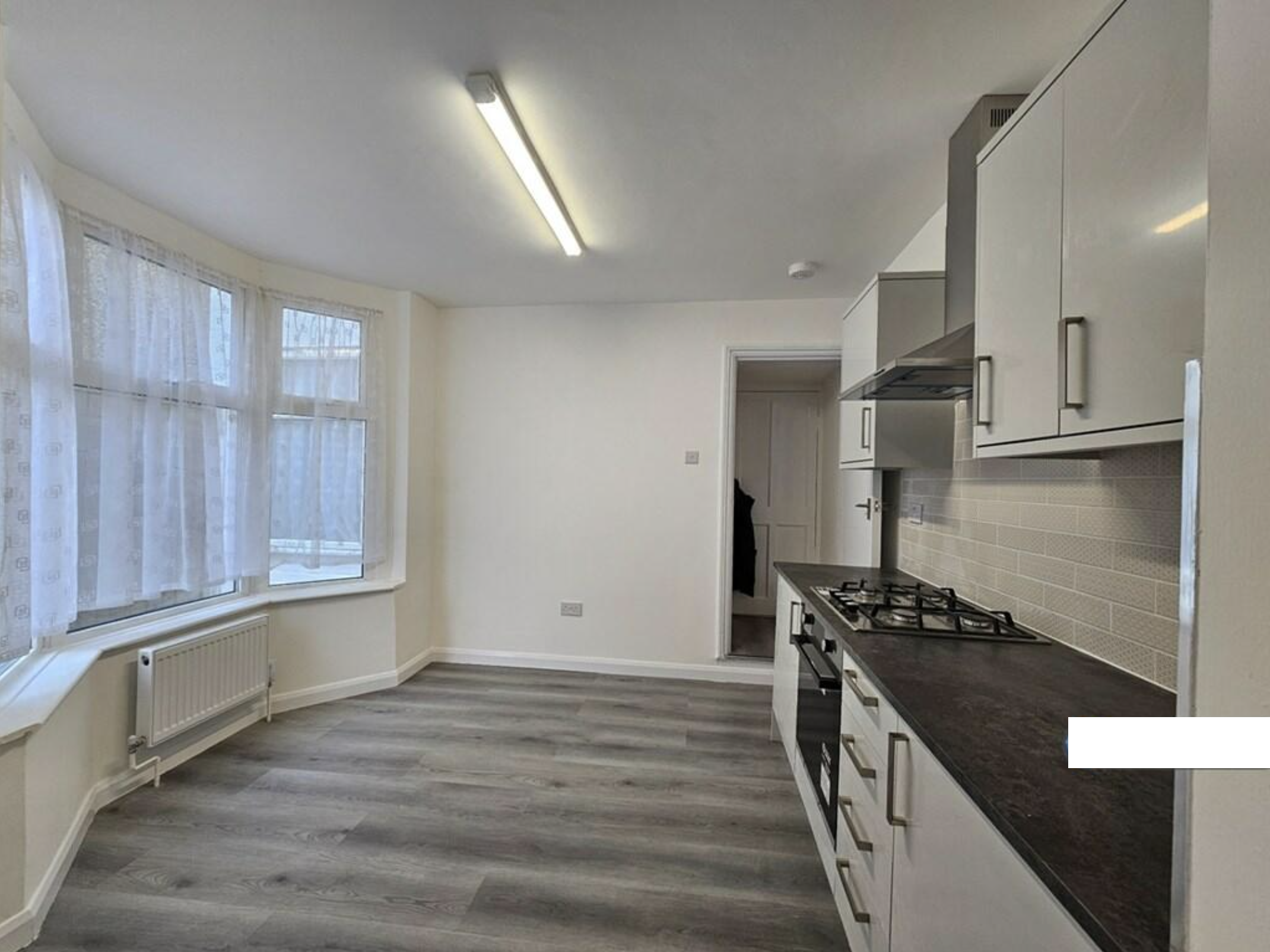 4 bed End of terrace house for rent in Grays. From PropertyLoop