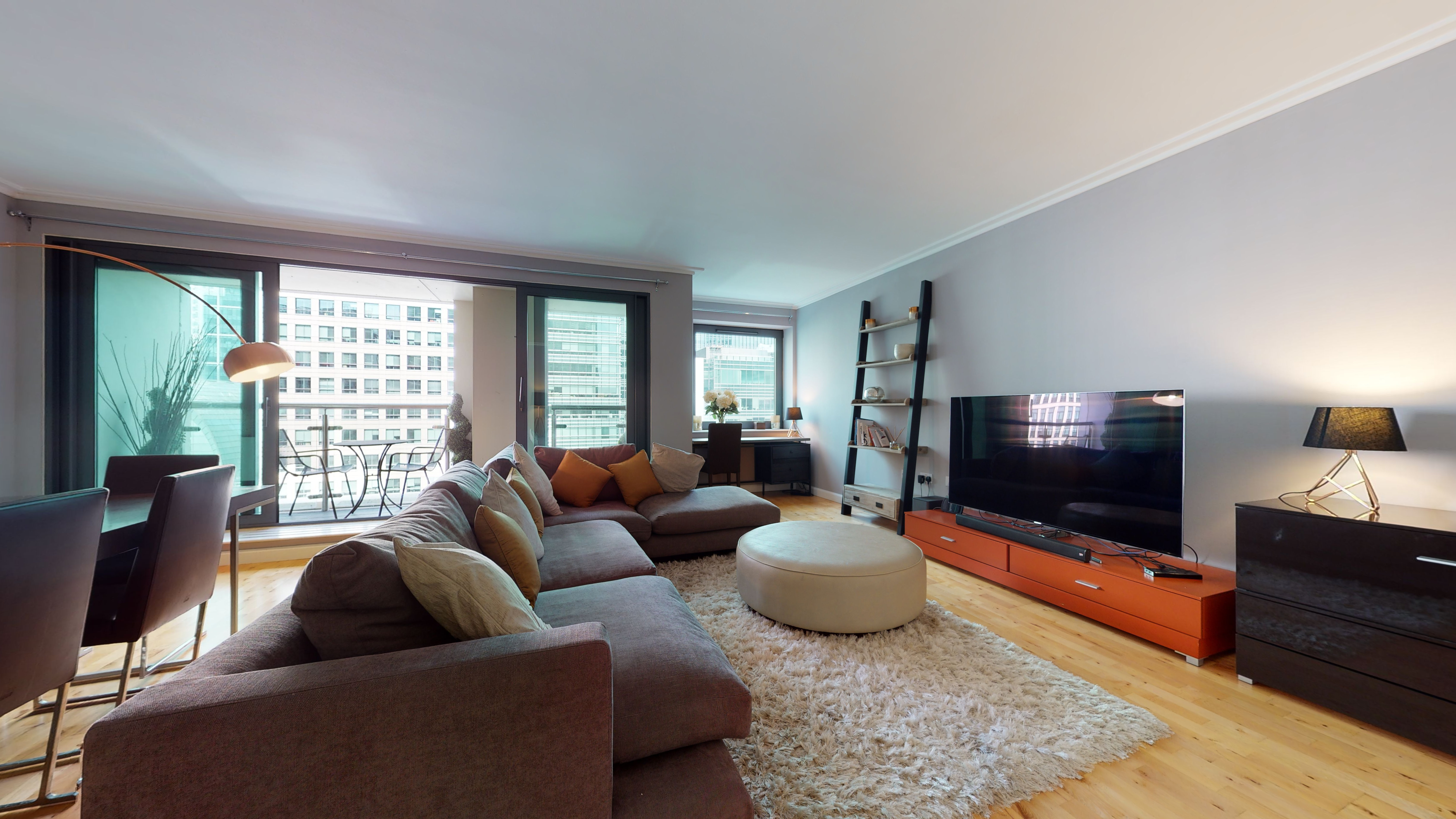 3 bed Room for rent in Poplar. From PropertyLoop 3 bed Room for rent in Poplar. From PropertyLoop