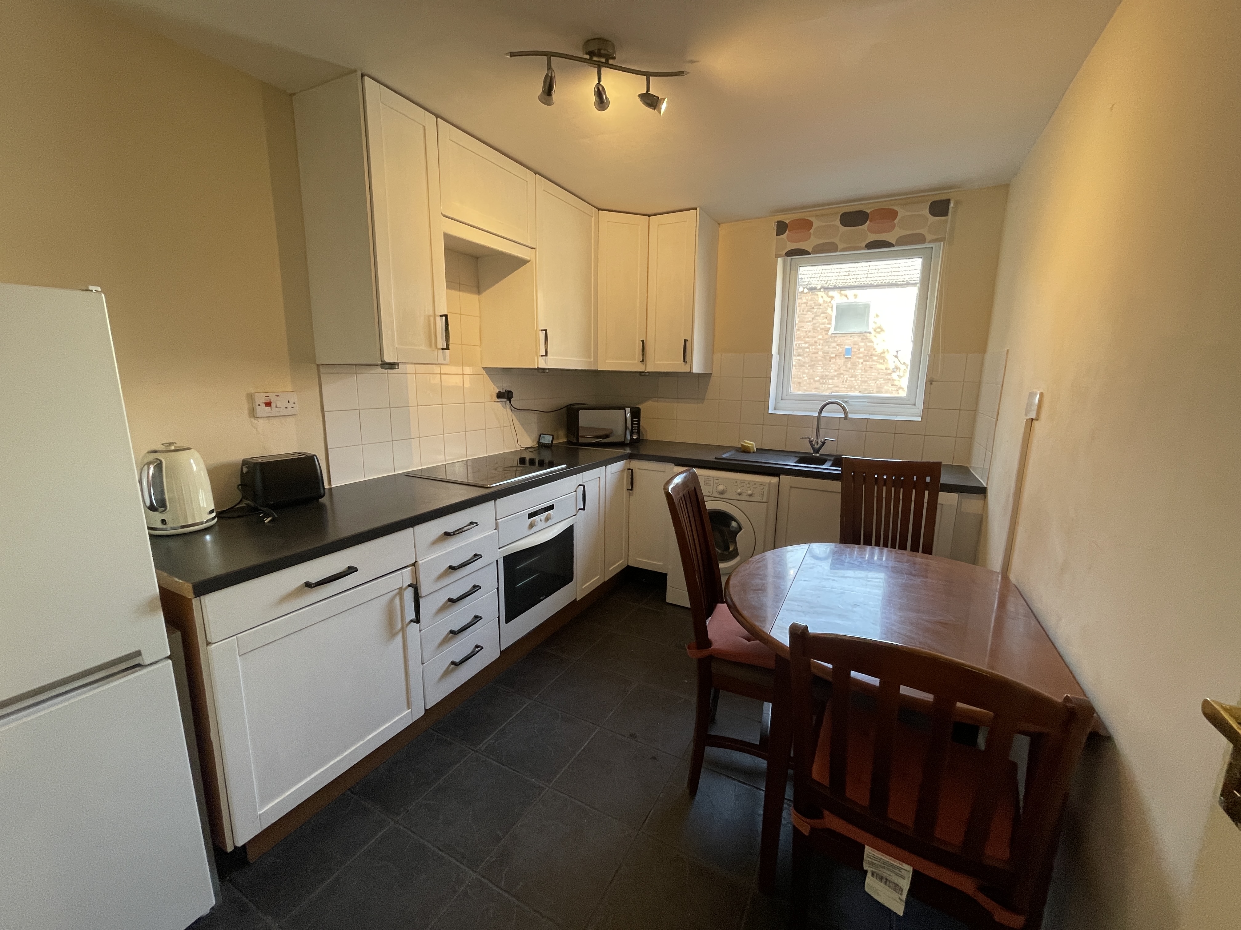 2 bed Loft Apartment for rent in Royal Leamington Spa. From PropertyLoop 2 bed Loft Apartment for rent in Royal Leamington Spa. From PropertyLoop