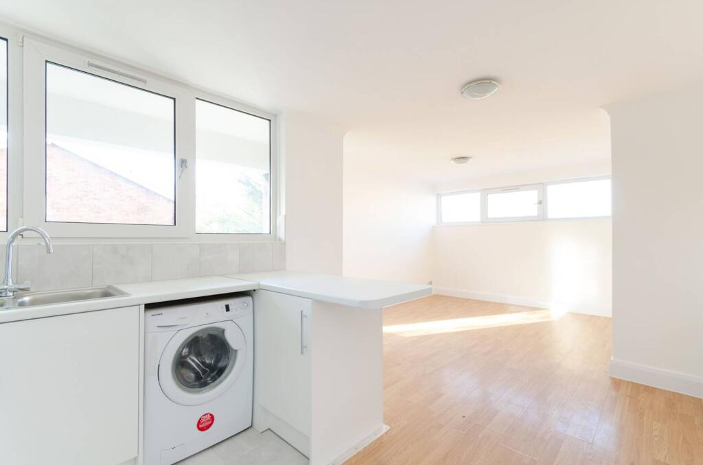 2 bed Loft Apartment for rent in Penge. From PropertyLoop 2 bed Loft Apartment for rent in Penge. From PropertyLoop