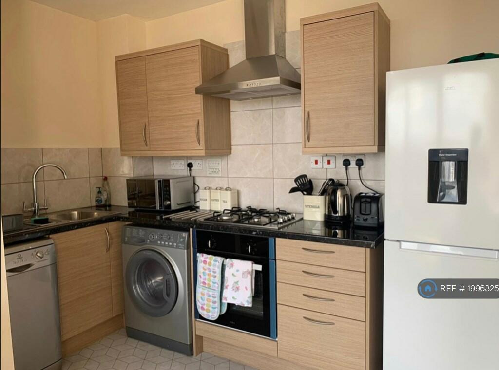 2 bed Loft Apartment for rent in Woolwich. From PropertyLoop