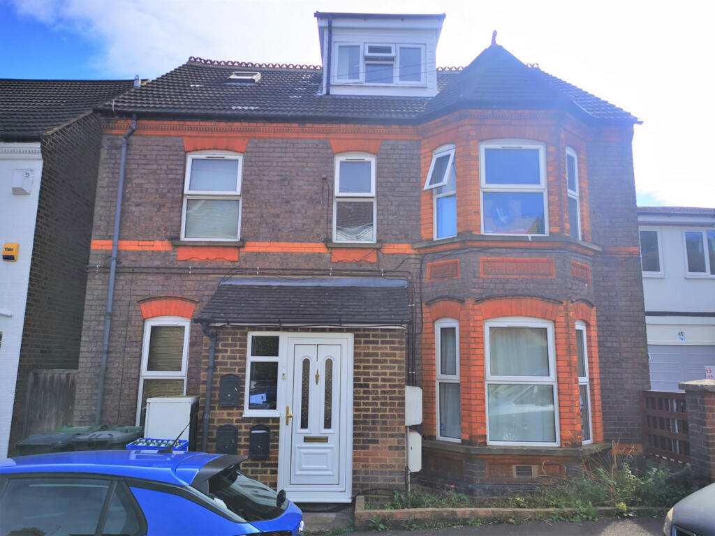 2 bed Loft Apartment for rent in Luton. From PropertyLoop